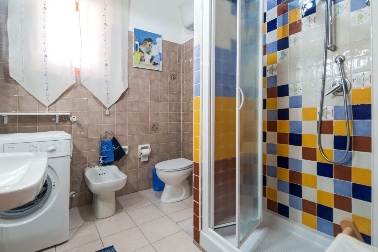 White Rose Suite Apartment Cala Gonone Kültér fotó